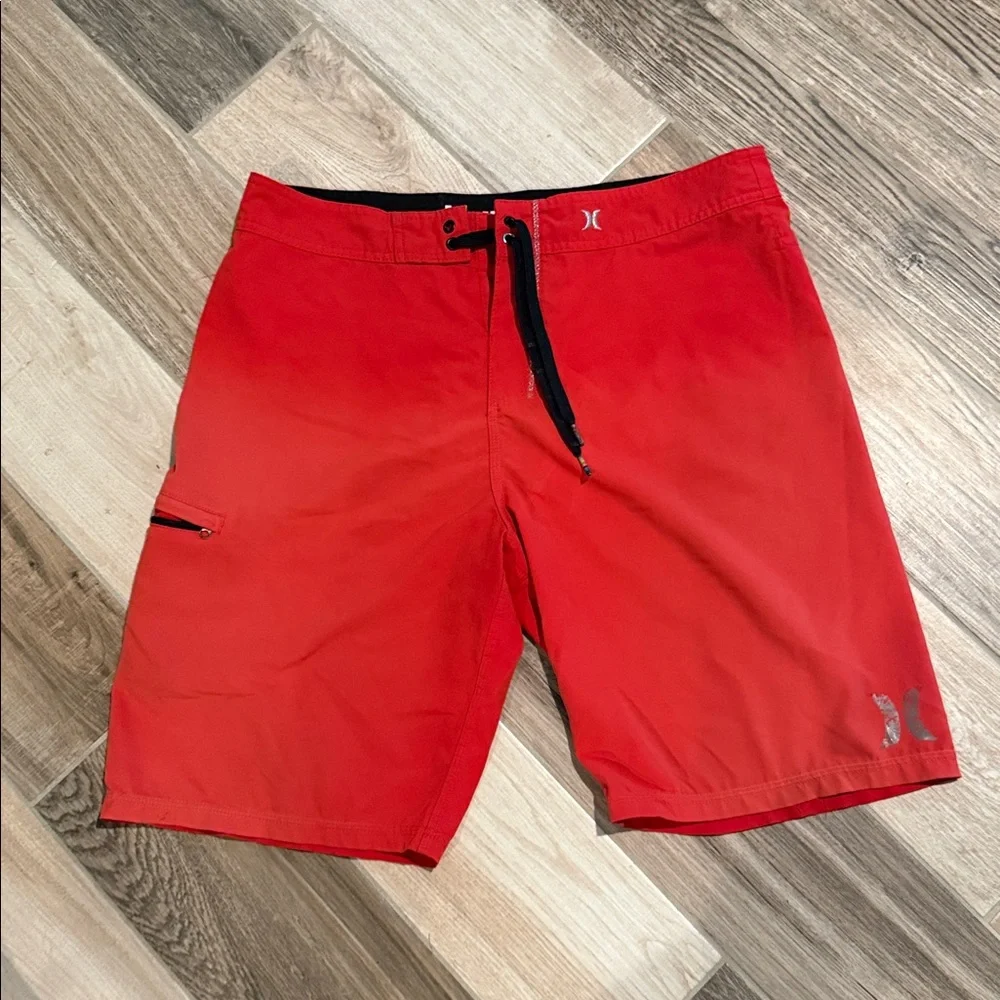 Hurley Red Board Shorts Sz xl - Picture 1 of 5
